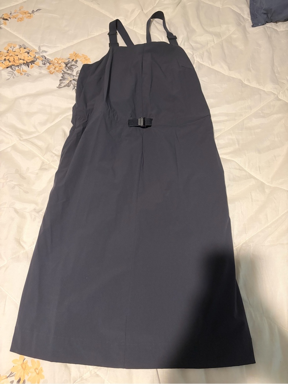 Mountian Hardware medium dress grey/ Black Dress with Adjustable Straps pockets